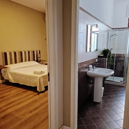 Battisti & Breakfast 3* לצ'ה